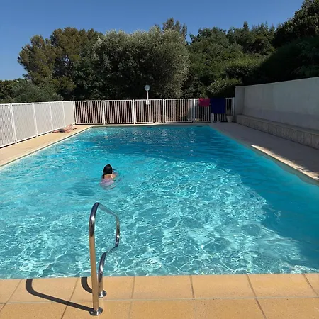 Lejlighed Avec Piscine A 1km De La *