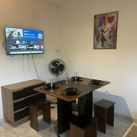 Avec Piscine A 1km De La Apartman Cavalaire-sur-Mer